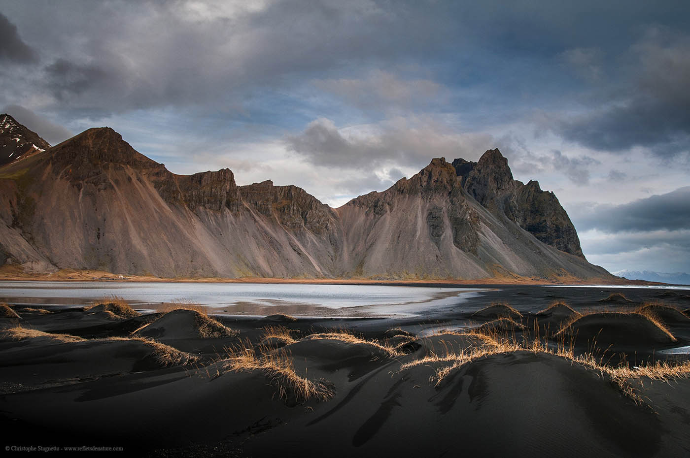 vestrahorn loading=